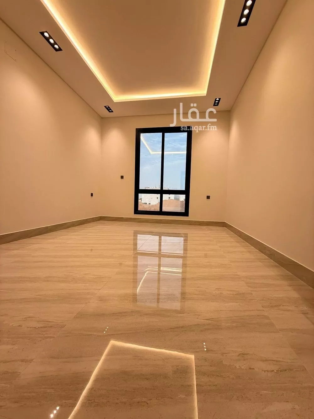5 bedroom villa in Al Rimal 2