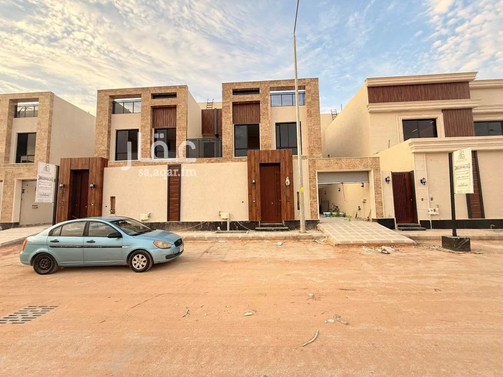 5 bedroom villa in Al Rimal 17