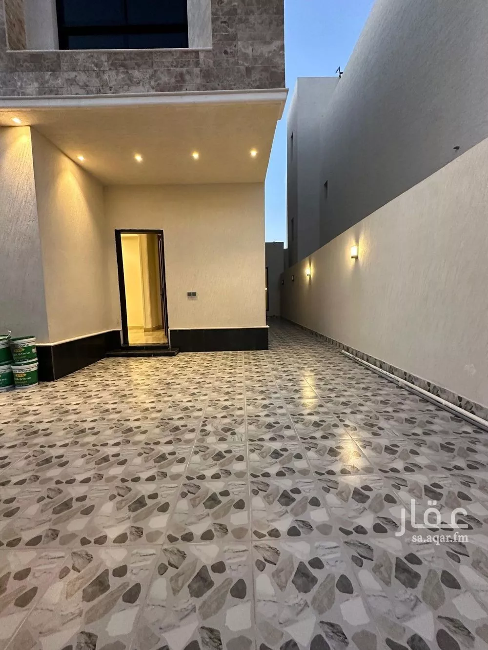 5 bedroom villa in Al Rimal 3