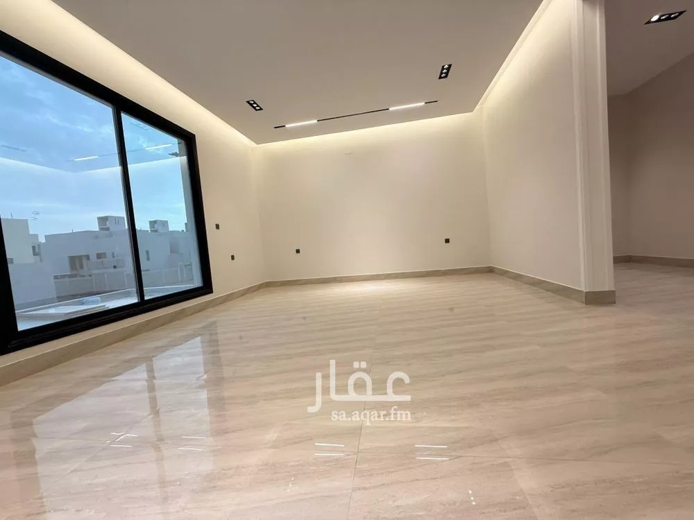 5 bedroom villa in Al Rimal 22