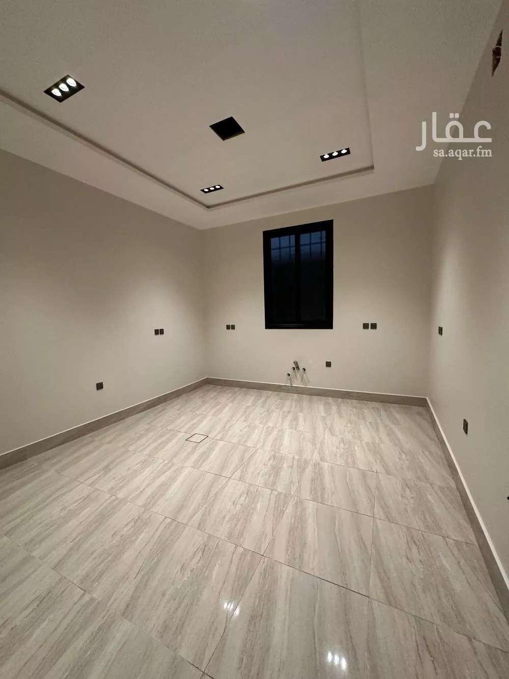 5 bedroom villa in Al Rimal 4
