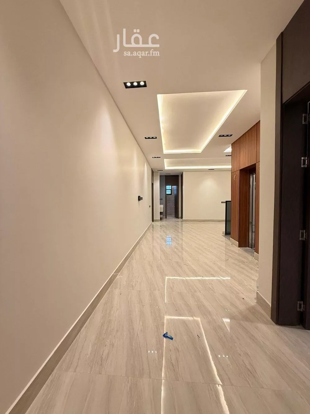 5 bedroom villa in Al Rimal 8