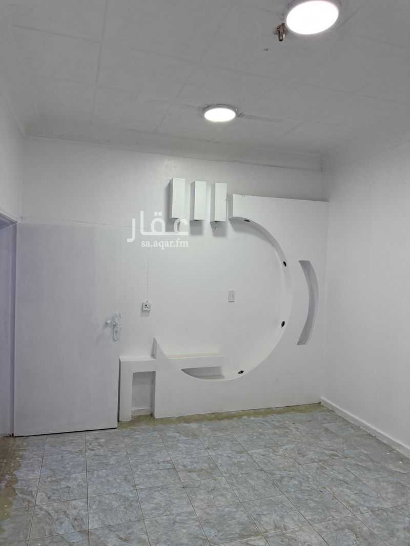 13 bedroom building in Al Qadisiyah, Eastern Province 4
