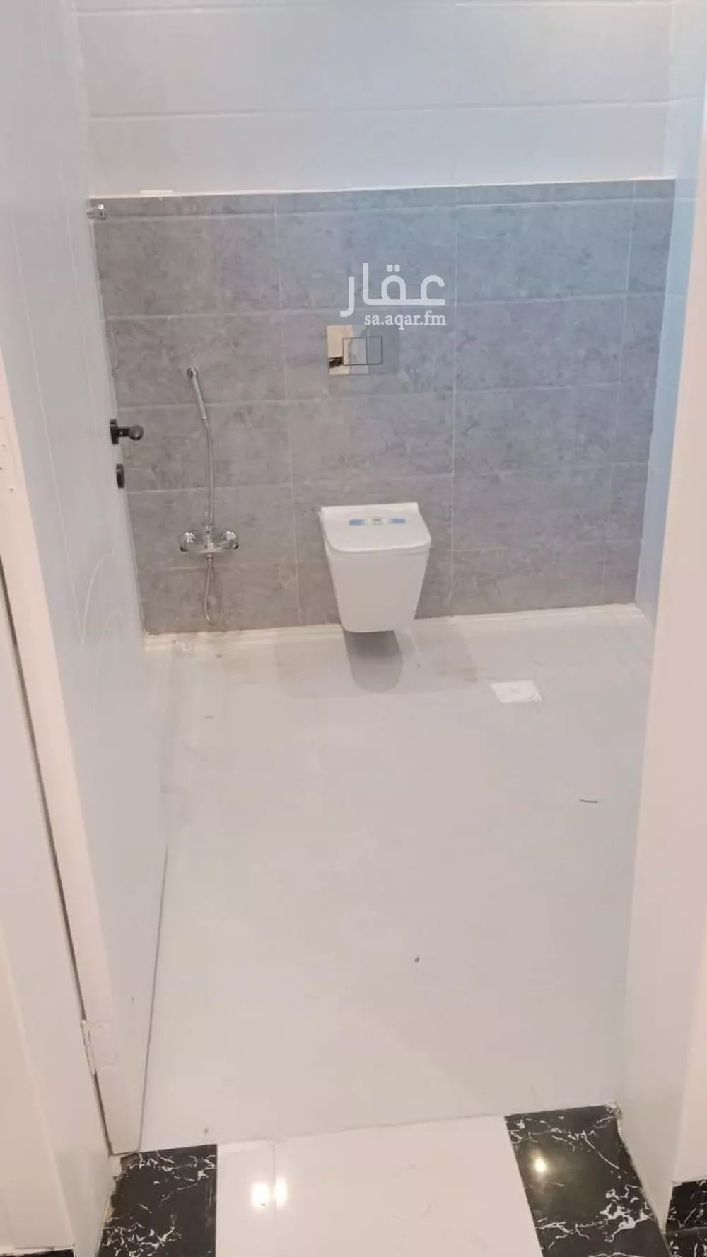 8 bedroom villa in As Suwaidi 25
