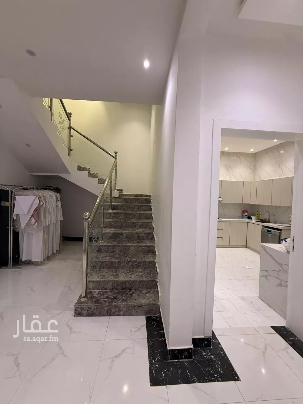 8 bedroom villa in As Suwaidi 8