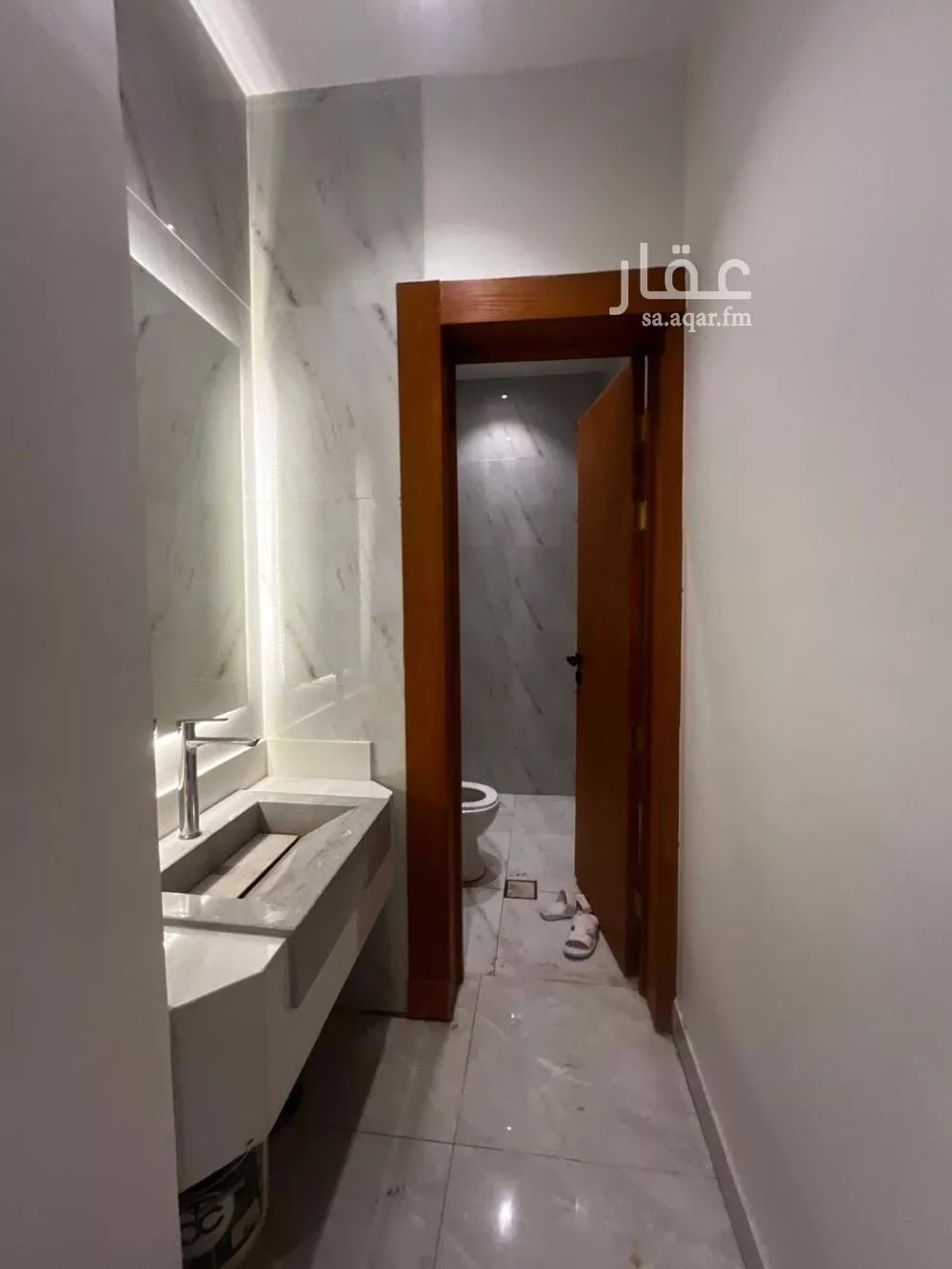 فيلا 5 غرف في طيبة 15