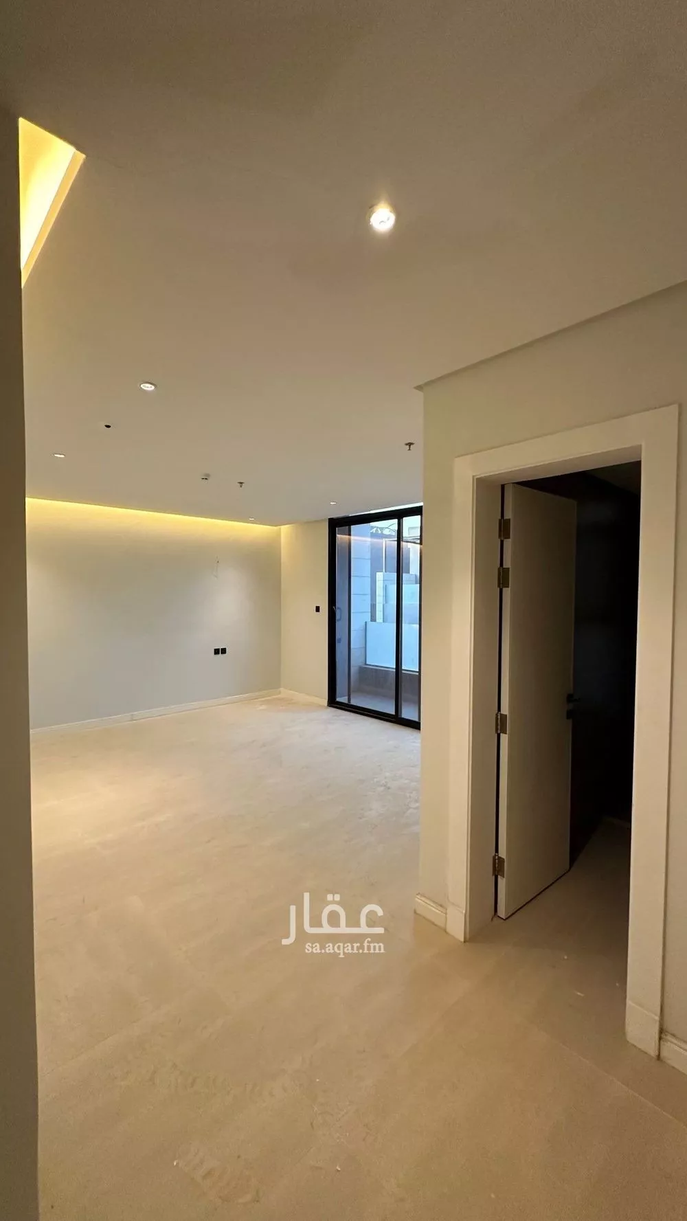 فيلا 4 غرف في النرجس 14