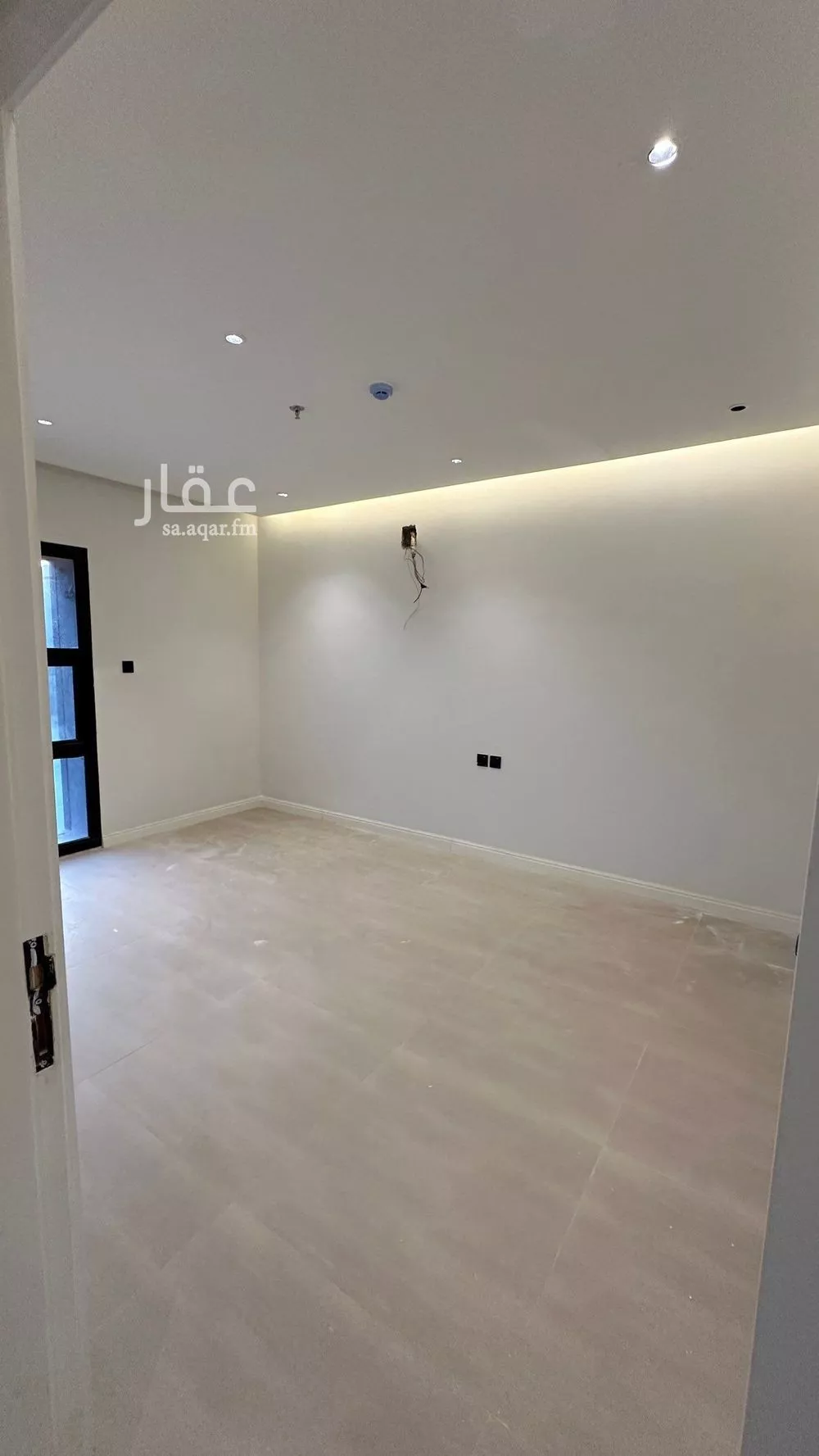 فيلا 4 غرف في النرجس 10