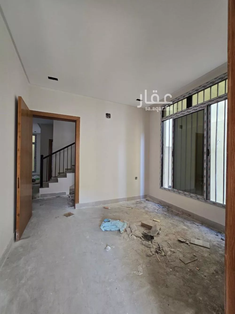 فيلا 6 غرف في العريجاء الغربية 8