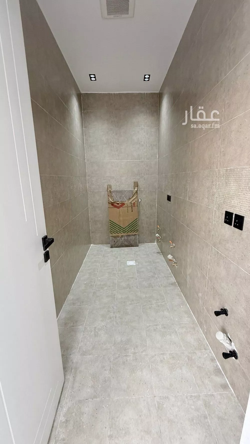 فيلا 6 غرف في العريجاء الوسطى 14