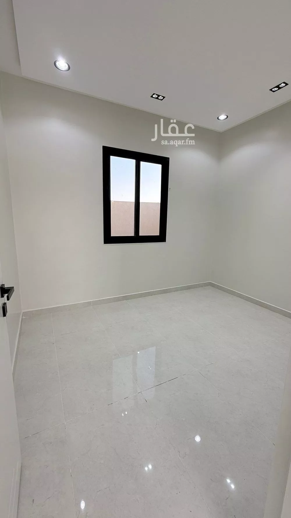 فيلا 6 غرف في العريجاء الوسطى 16