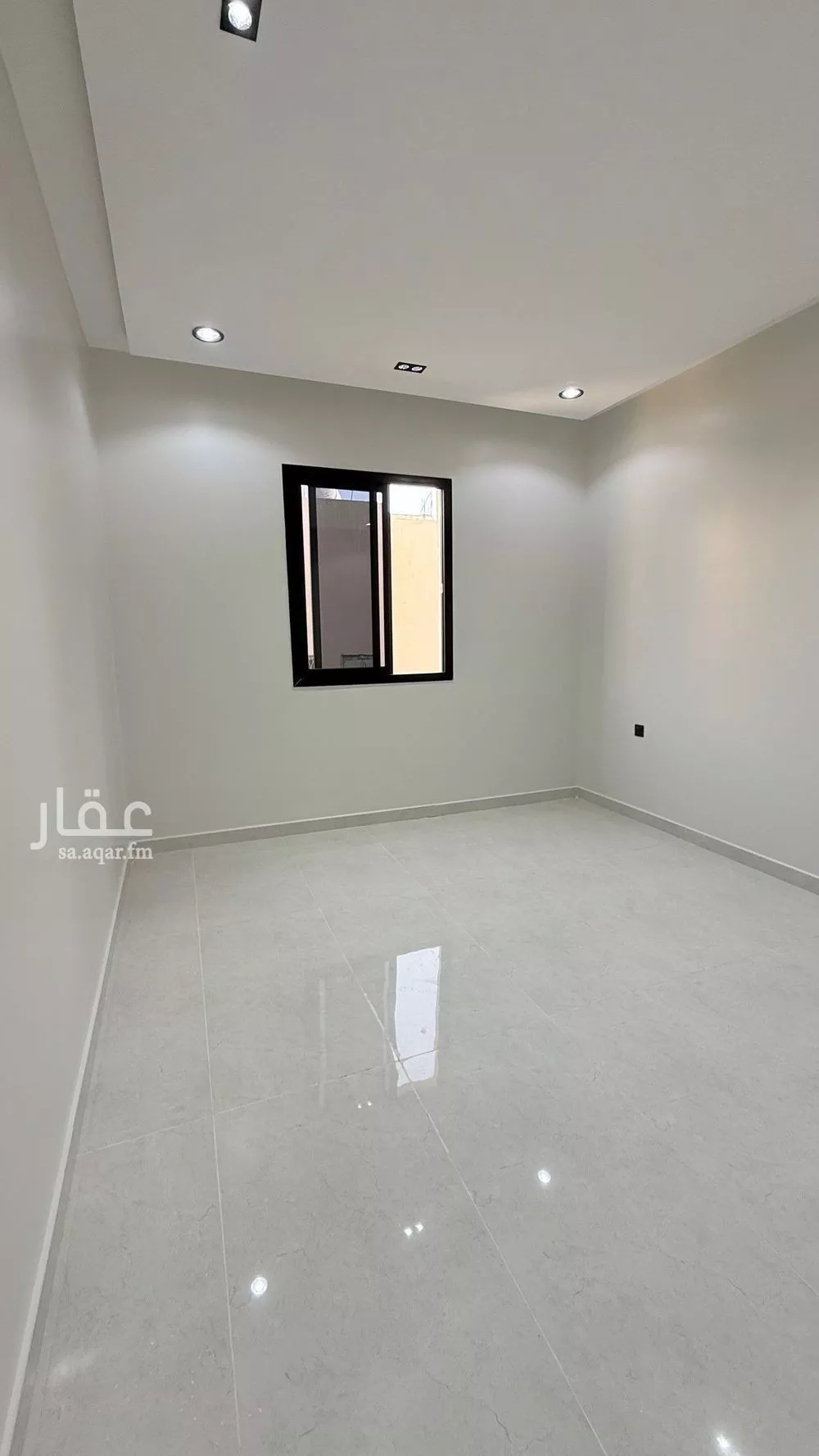 فيلا 6 غرف في العريجاء الوسطى 10