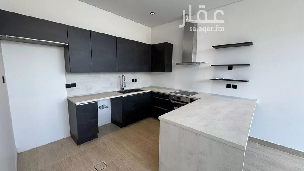 2 bedroom apartment in Al Aqiq 8