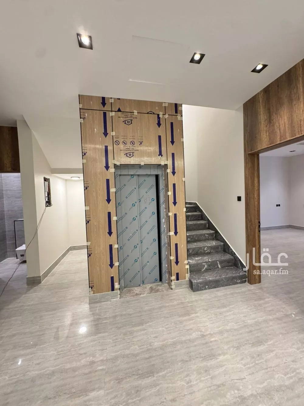 5 bedroom villa in Al Aridh 11