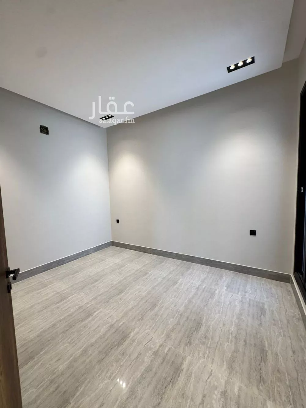 5 bedroom villa in Al Aridh 28