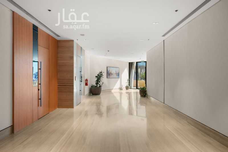 4 bedroom office in Al Wizarat, Riyadh 7