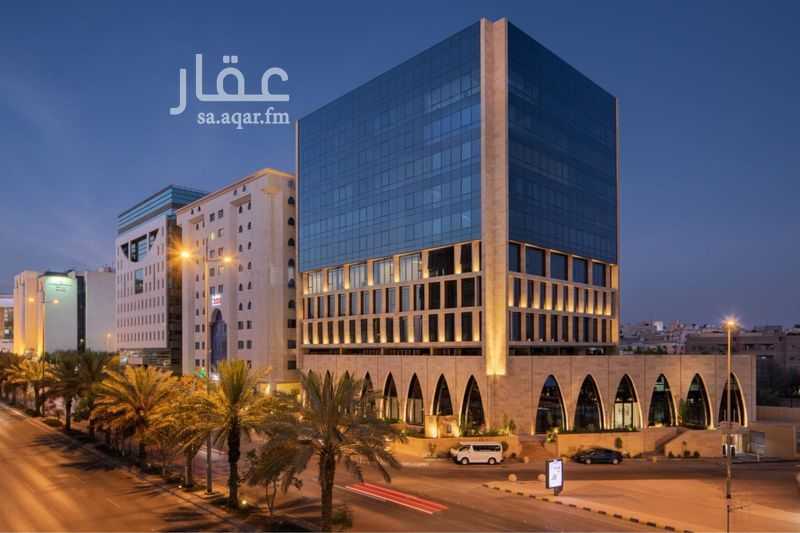 4 bedroom office in Al Wizarat, Riyadh 6