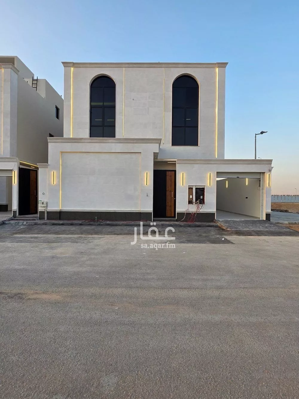 6 bedroom villa in Al Rimal 3