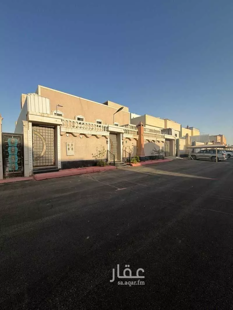 14 bedroom villa in Ishbiliyah 3