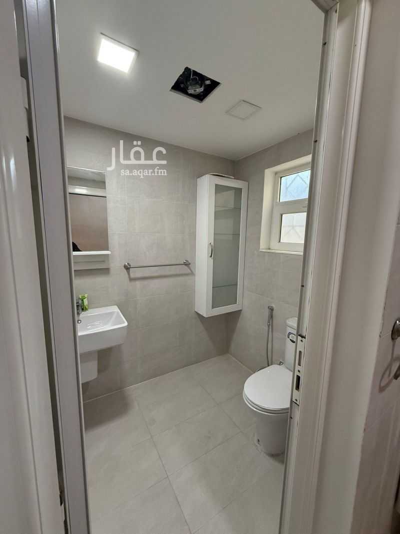 5 bedroom villa in Al Qashlah, Eastern Province 13