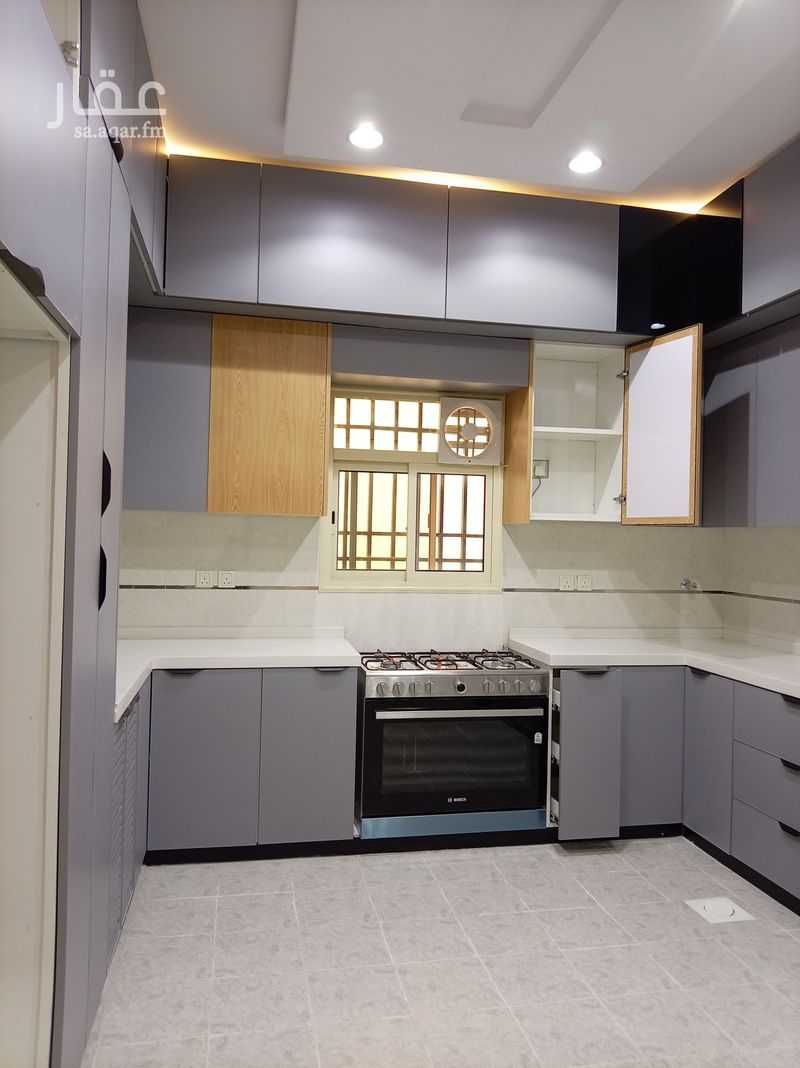 8 bedroom villa in Air base accommodation, Khamis Mushait 17