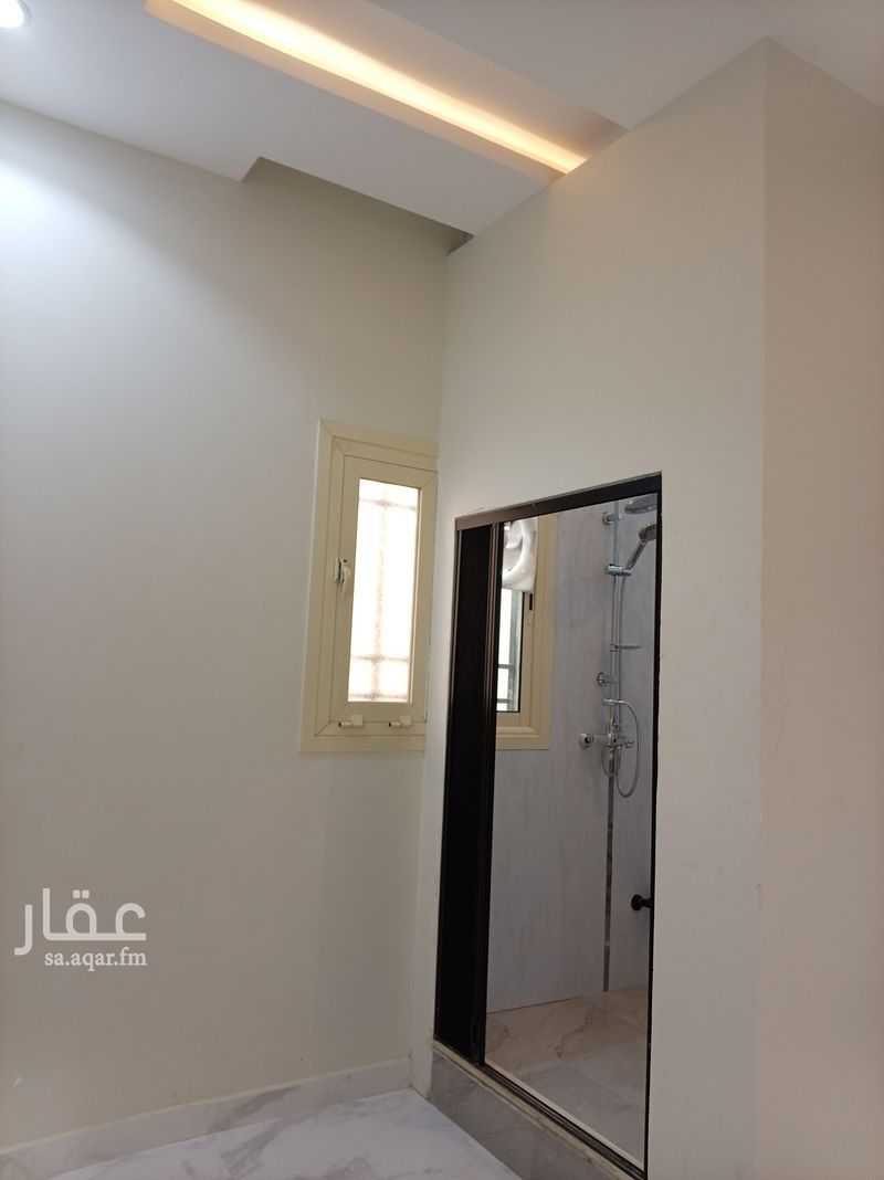 8 bedroom villa in Air base accommodation, Khamis Mushait 3