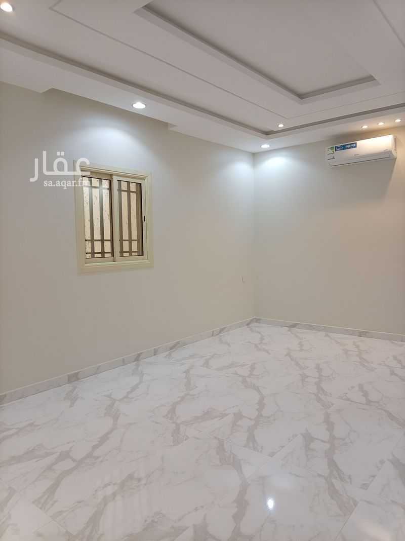 8 bedroom villa in Air base accommodation, Khamis Mushait 18