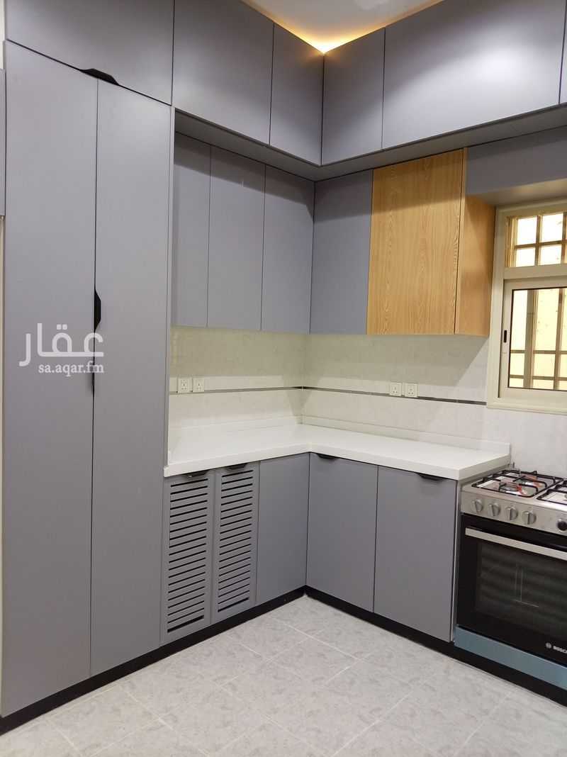 8 bedroom villa in Air base accommodation, Khamis Mushait 16