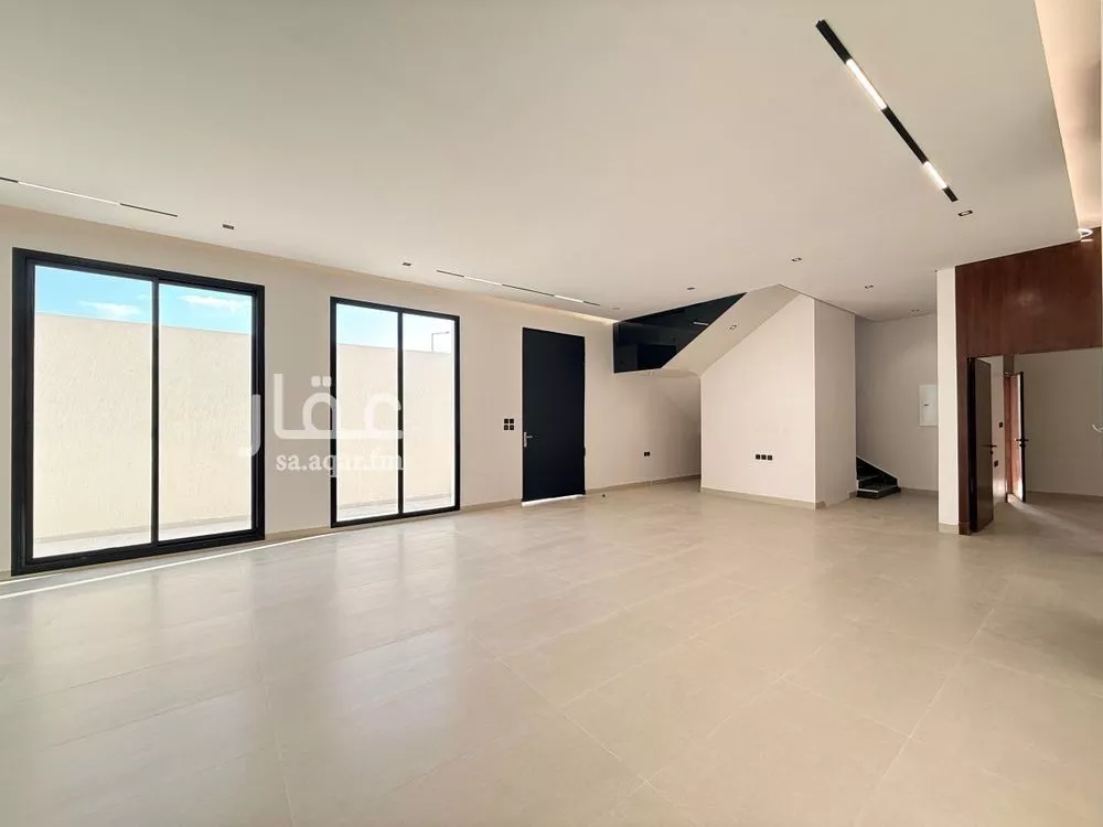 7 bedroom apartment in Al Rimal 13