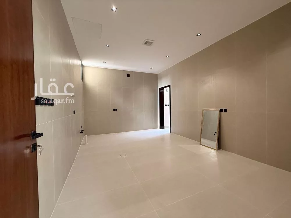 7 bedroom apartment in Al Rimal 14