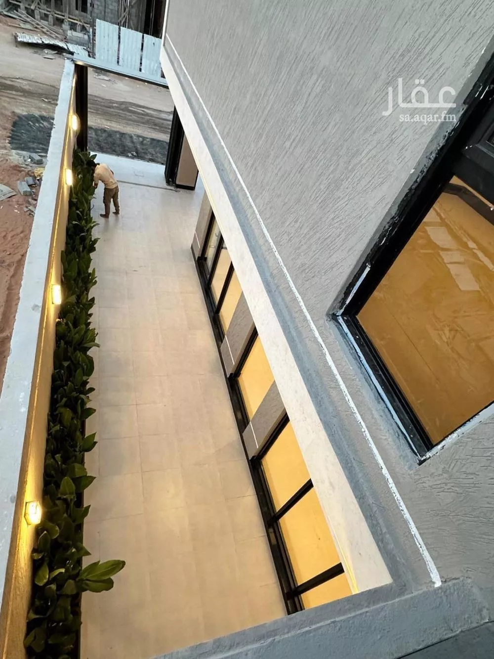 فيلا 5 غرف في الرمال 10