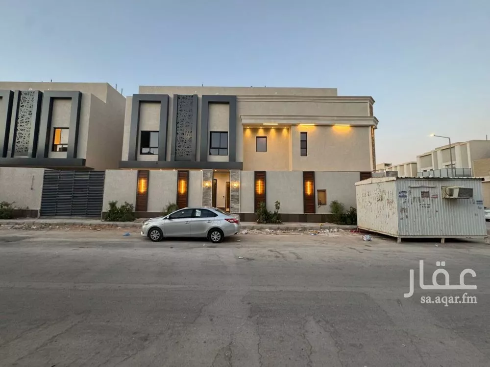 6 bedroom villa in Al Rimal 3