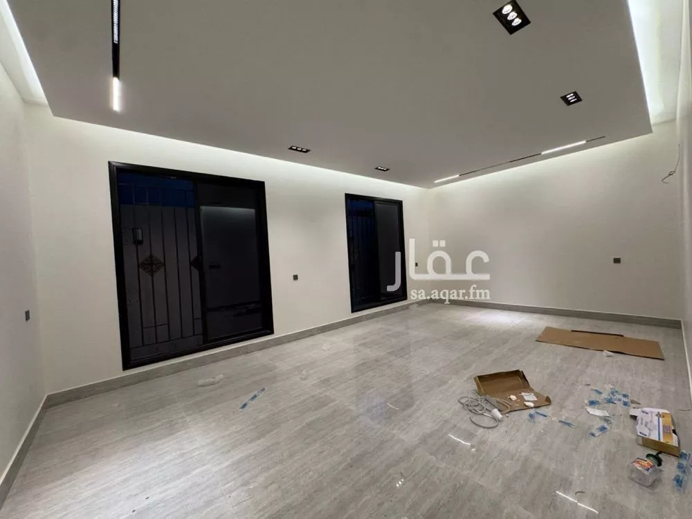 6 bedroom villa in Al Rimal 9