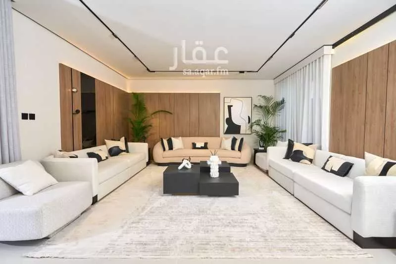 4 bedroom villa in Al Farouq 4