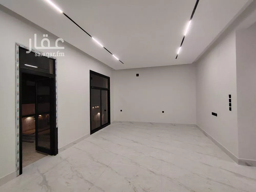 دوبلكس 6 غرف في ظهرة نمار 12