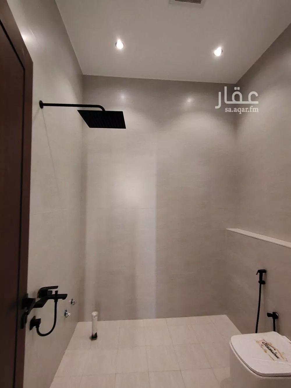 فيلا 6 غرف في ظهرة نمار 10