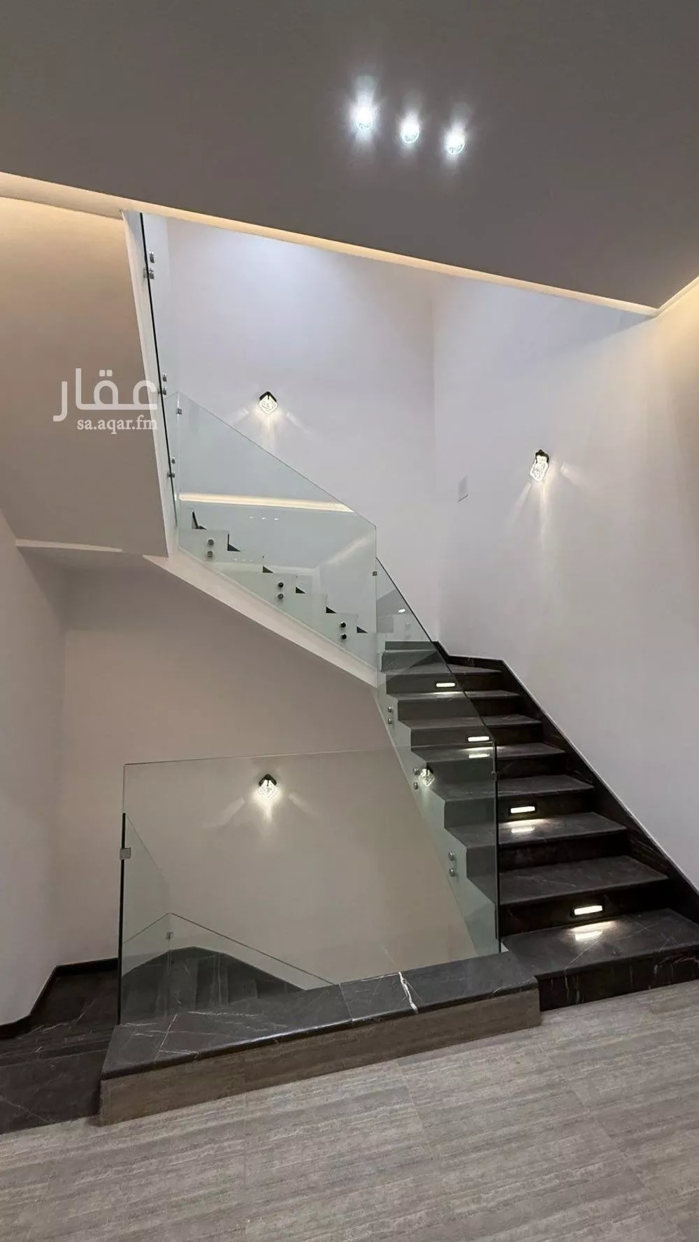 فيلا 6 غرف في المهدية 13