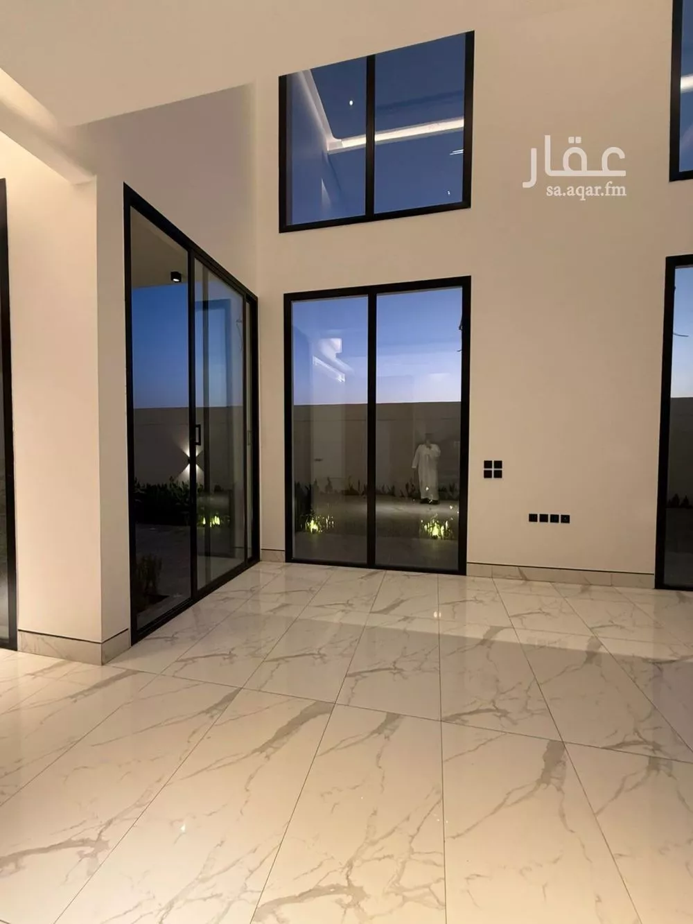 5 bedroom villa in Al Narjis 11