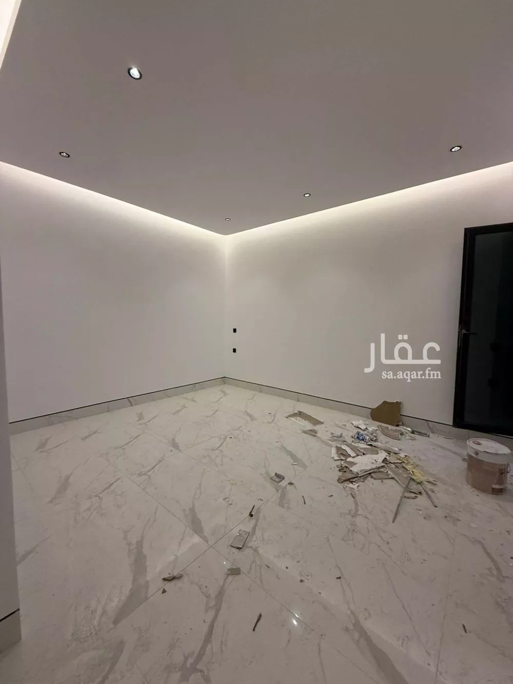 5 bedroom villa in Al Narjis 18