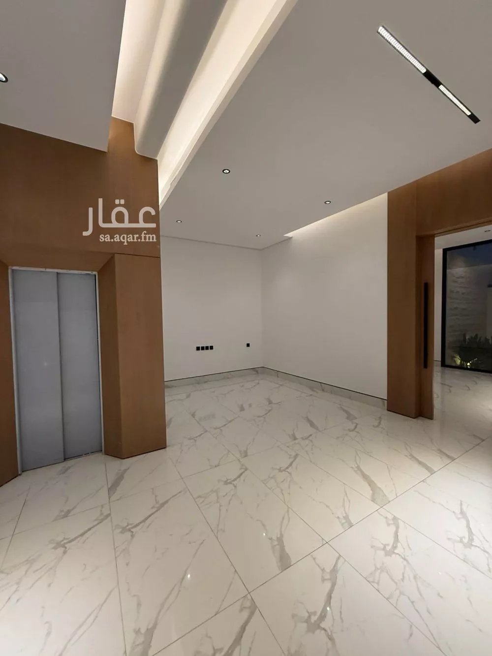 5 bedroom villa in Al Narjis 19