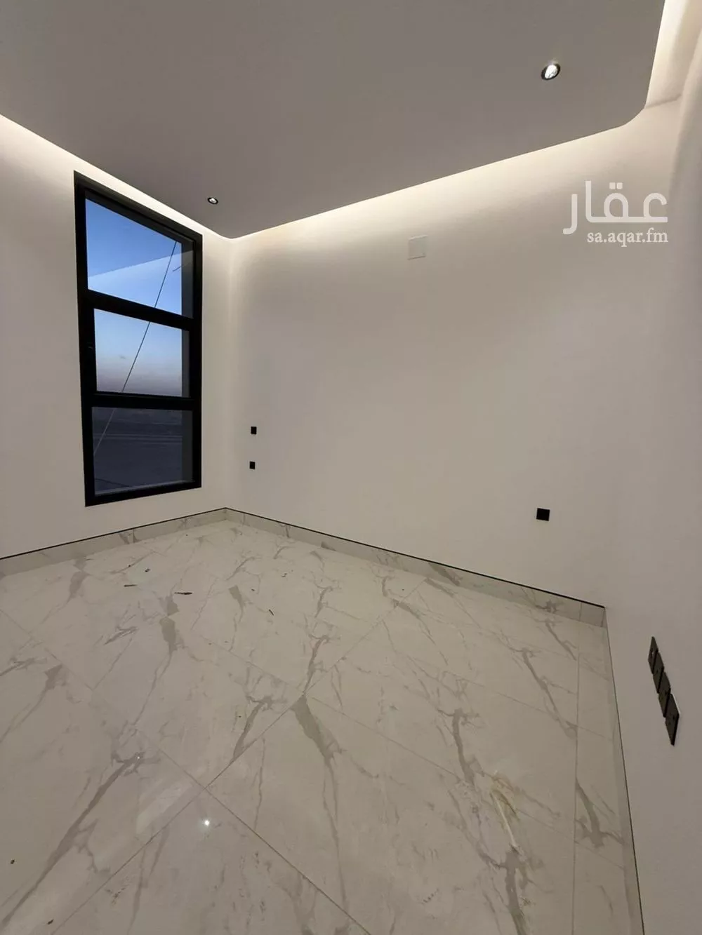 5 bedroom villa in Al Narjis 21