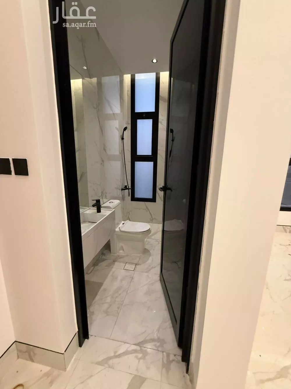 5 bedroom villa in Al Narjis 10