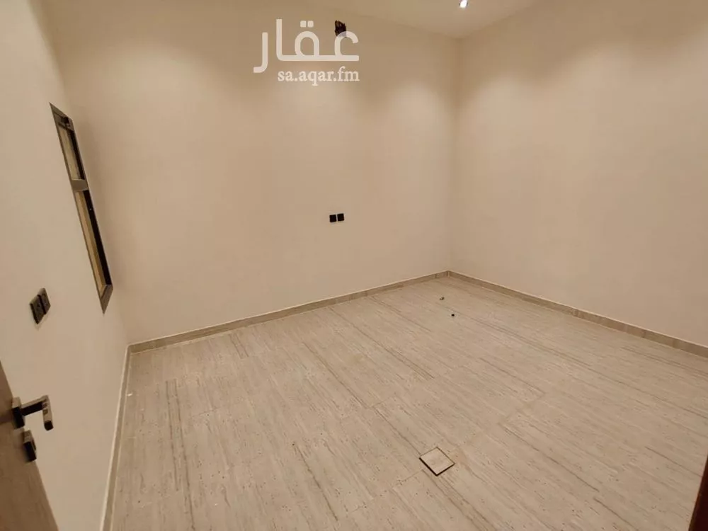 فيلا 5 غرف في طويق 11