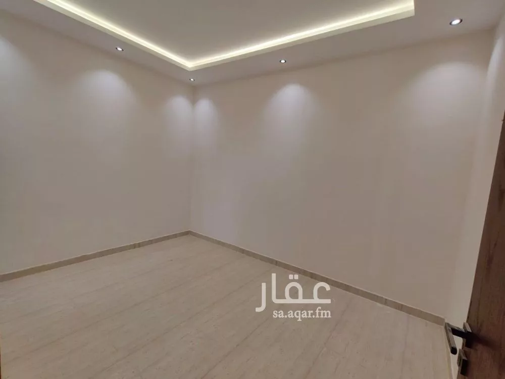 فيلا 5 غرف في طويق 12
