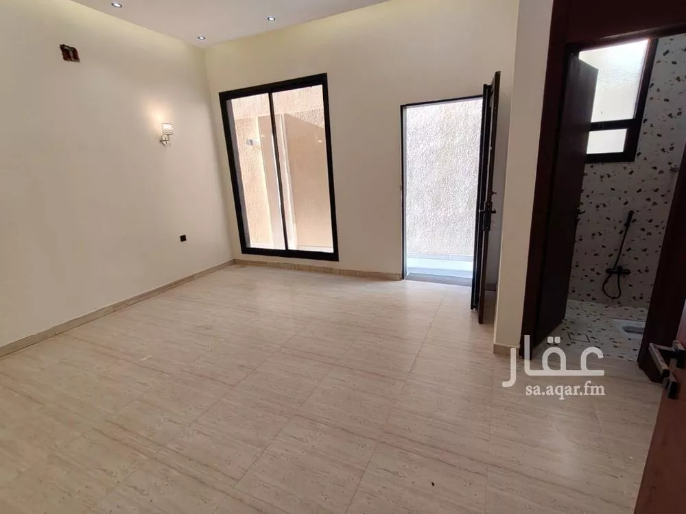 فيلا 5 غرف في طويق 14