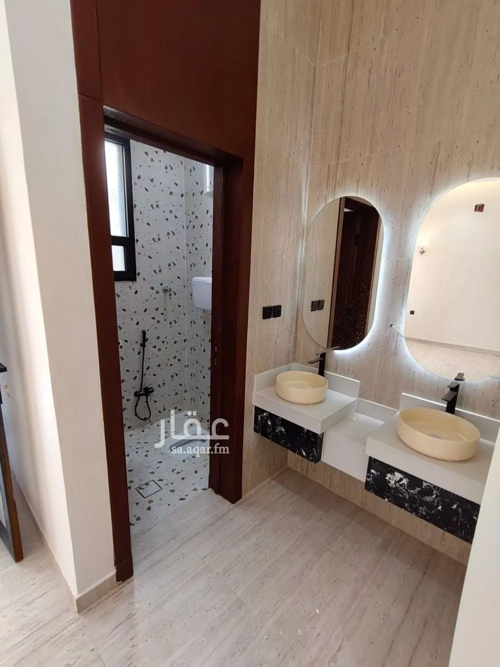 فيلا 5 غرف في طويق 18