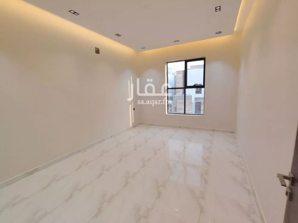 5 bedroom villa in Okaz 18