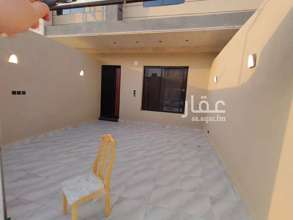 5 bedroom villa in Okaz 5
