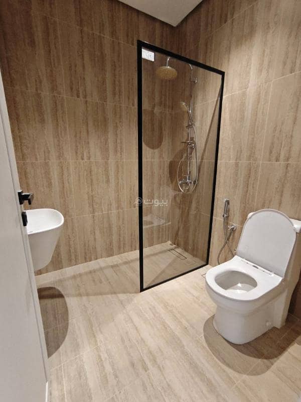 3 bedroom apartment in Al Hamra, Eastern Province 7