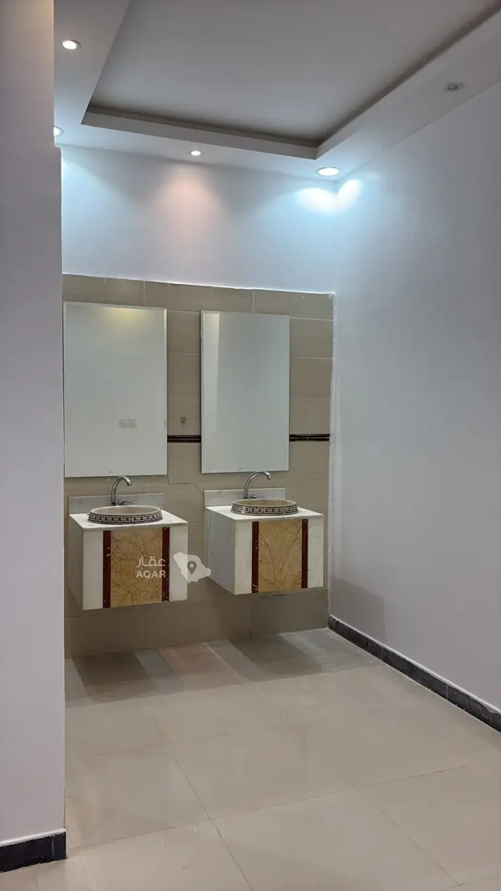 4 bedroom apartment in Al Mahdiyyah, Riyadh 4